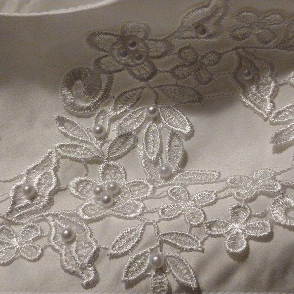 Communion Flower Girl White Formal Dress Size 150 or 12 - Picture 5 of 5